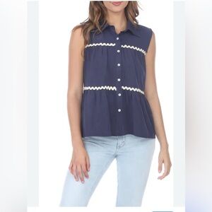 She + Sky Ric Rac Navy Blue Sleeveless Top with Cream Accents NWT medium